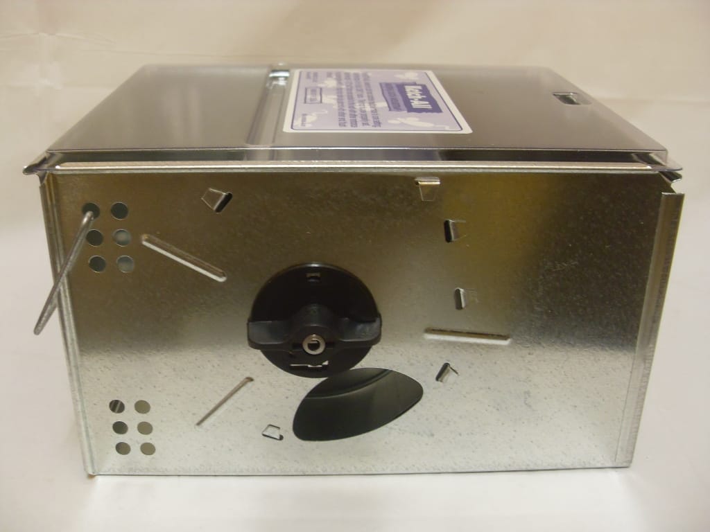 Ketch-All MultiCatch Mouse Trap - Clear - Solid Lid Ketch-All MultiCatch Mouse Trap - Clear - Solid Lid