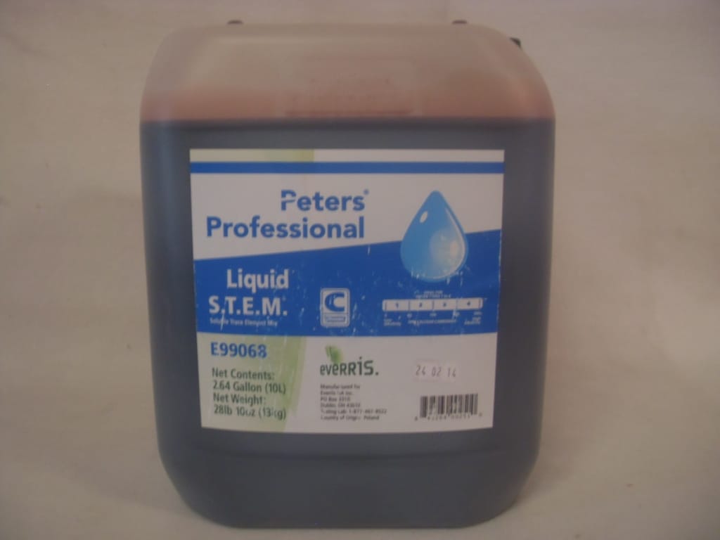 Peters Professional Liquid STEM Fertilizer - 2.64 Gal