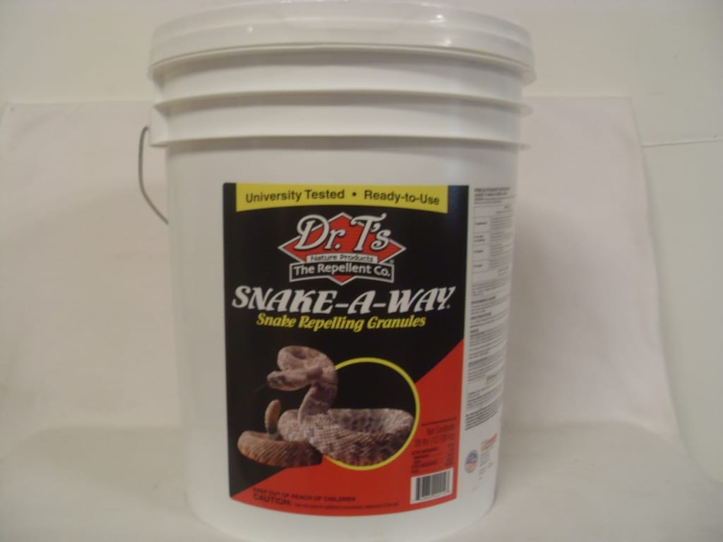 Snake-A-Way Snake Repellent - 4 - 28 Lb Snake-A-Way Snake Repellent - 4 - 28 Lb