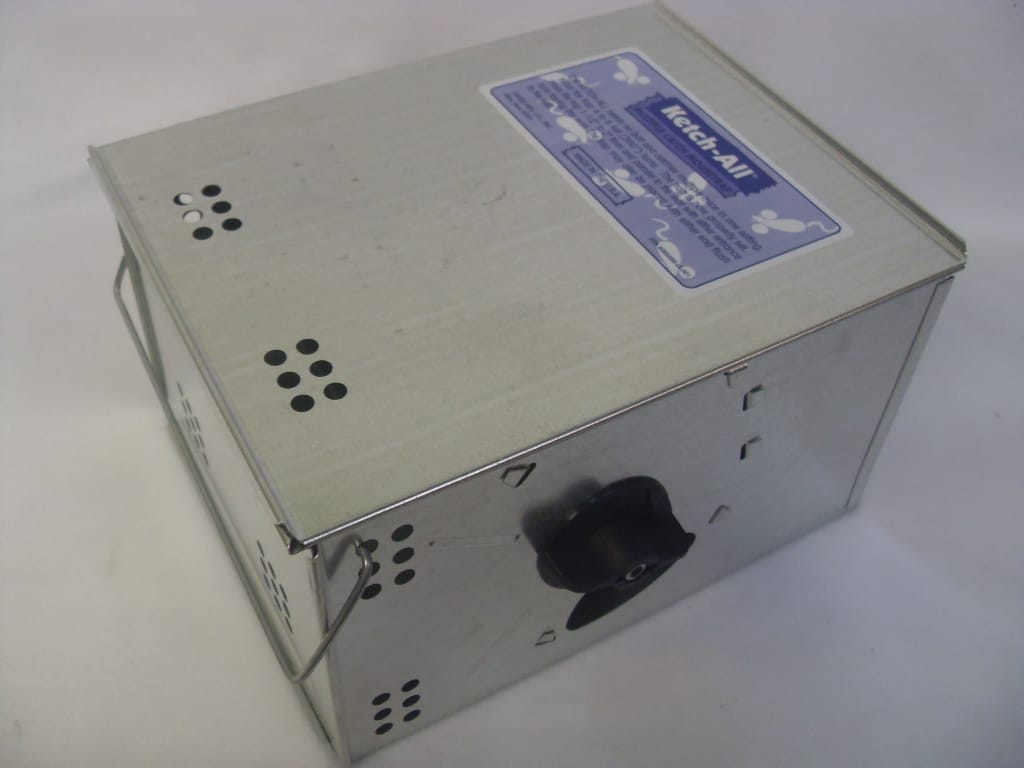 Ketch-All MultiCatch Mouse Trap - Clear - Solid Lid Ketch-All MultiCatch Mouse Trap - Clear - Solid Lid